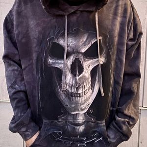 Vintage the mountain skull hoodie